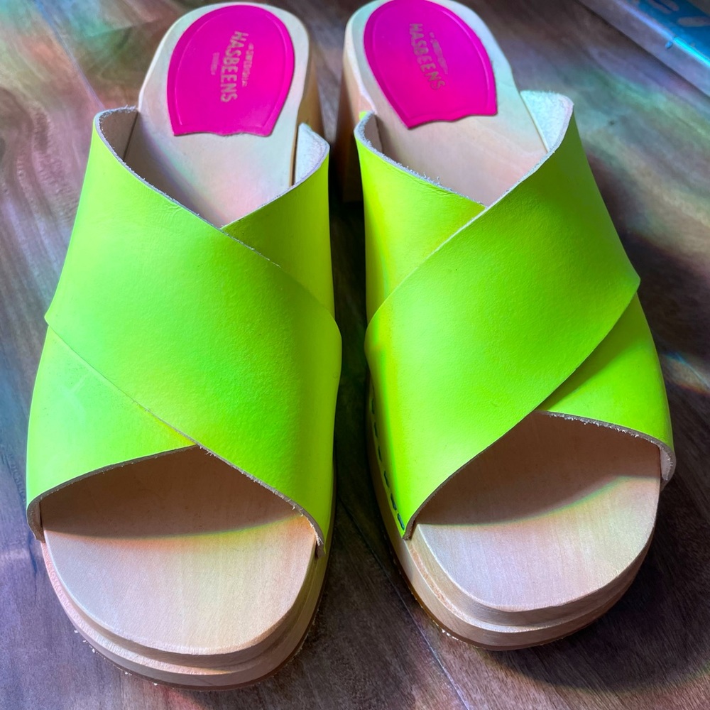 Hasbeen neon clogs (never worn)